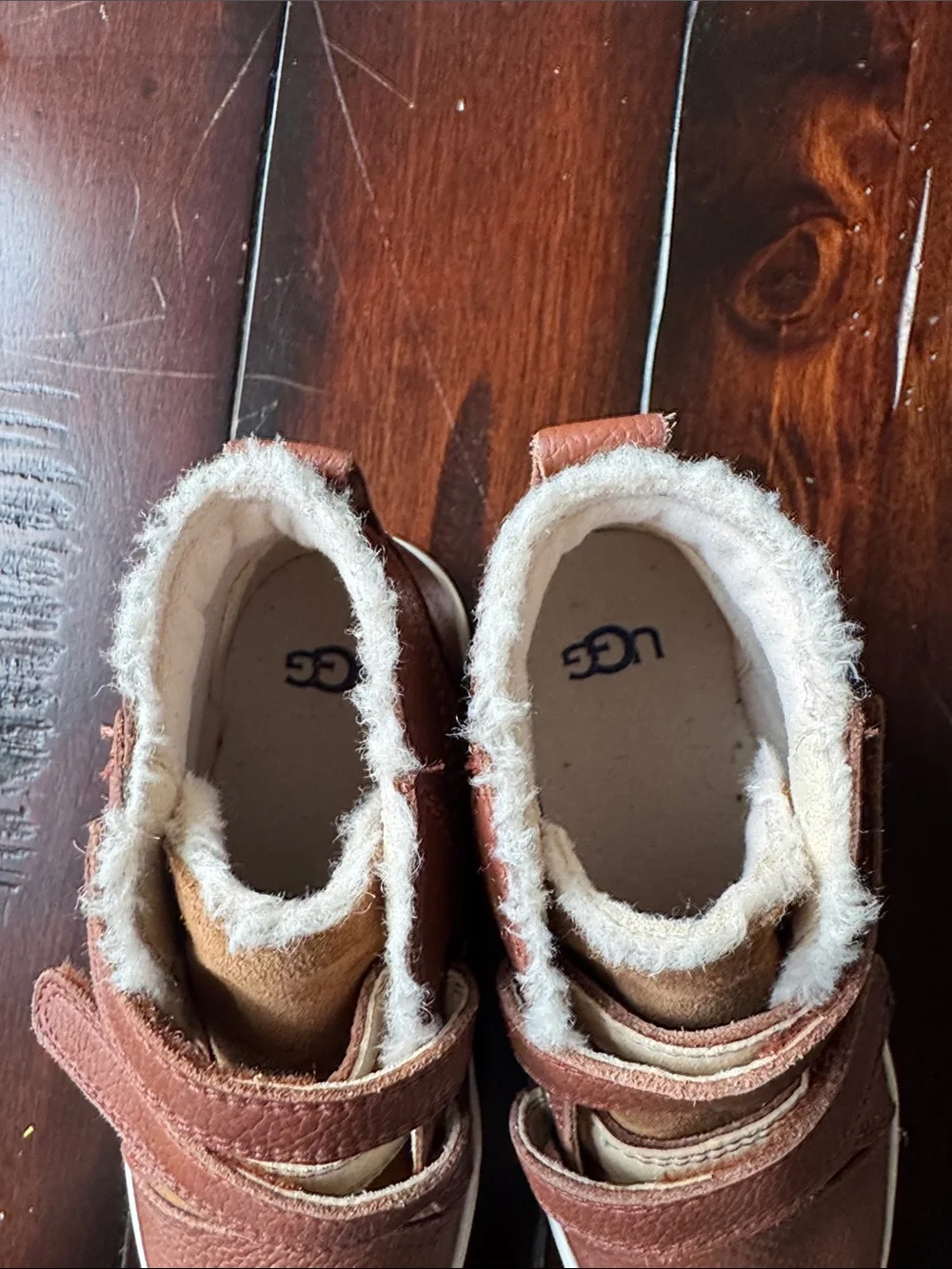 UGG Kids Brown Leather & Suede Hook-and-Loop Boots